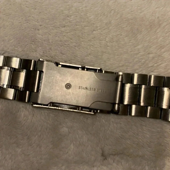 Gently use stainless steel Apple Watch band - Picture 3 of 3